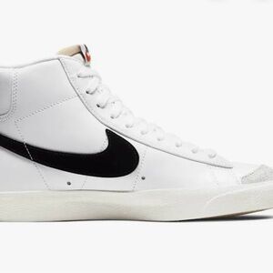 Nike Blazers White and Black Sneakers W8/M6.5